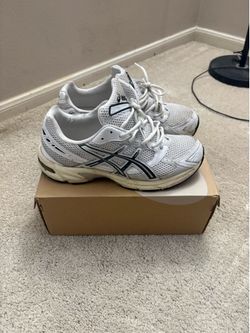 asics size 10