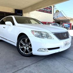 2008 Lexus LS 460 Luxury Sedan