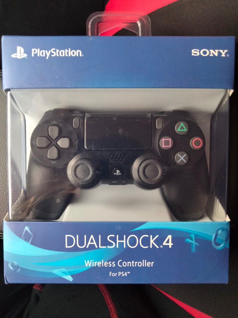 Wireless Dual Shock PS4 Controllers For ( BRAND NEW )  Jet Black ( PICK UP ONLY )