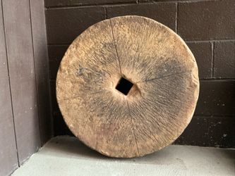 ANTIQUE VINTAGE SCARCE GRINDING MILLSTONE
