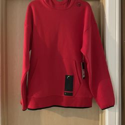 New with/tags Men’s size medium red pullover hoodie sweatshirt. Perfect condition 