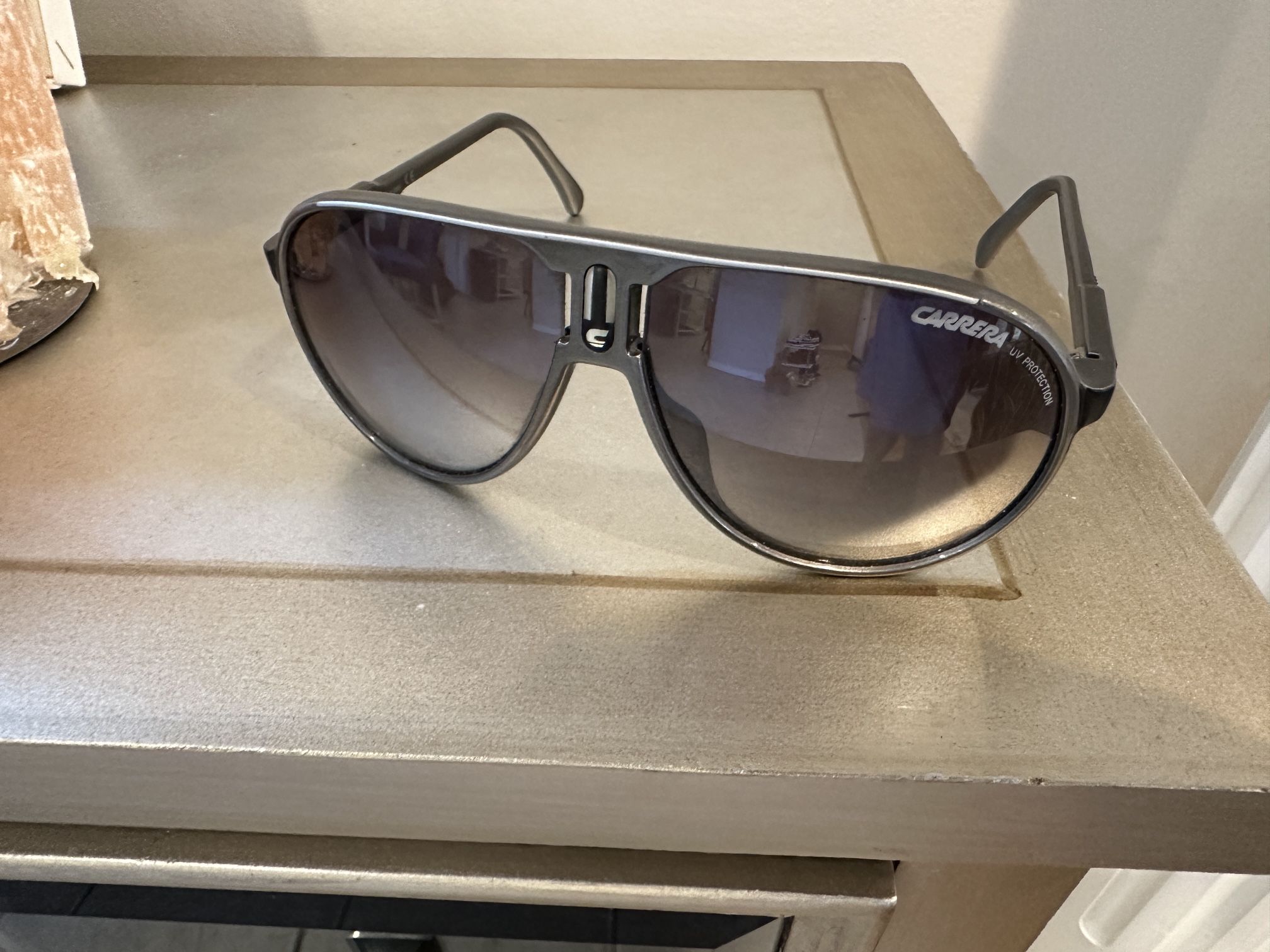 Men’s Carrera Aviator Sunglasses