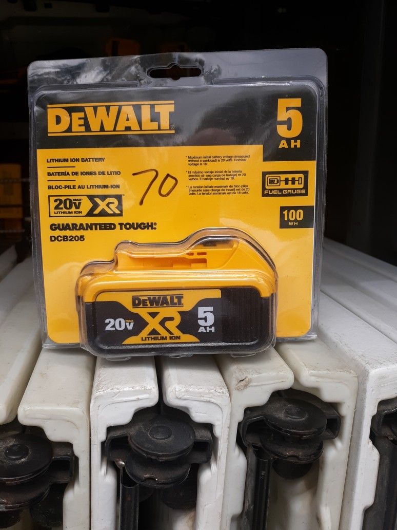 Brand New Dewalt 20 Volt Battery 5 Amp