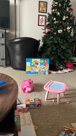 Vtech Buzz & Learn Activity Table