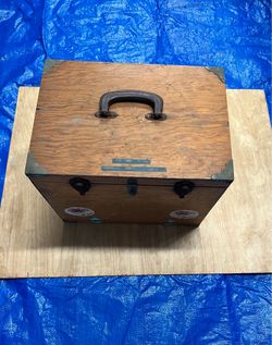 Vintage Wooden Deep Sea Saltwater  Fishing Tackle Box