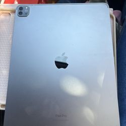 iPad Pro 6th generation 