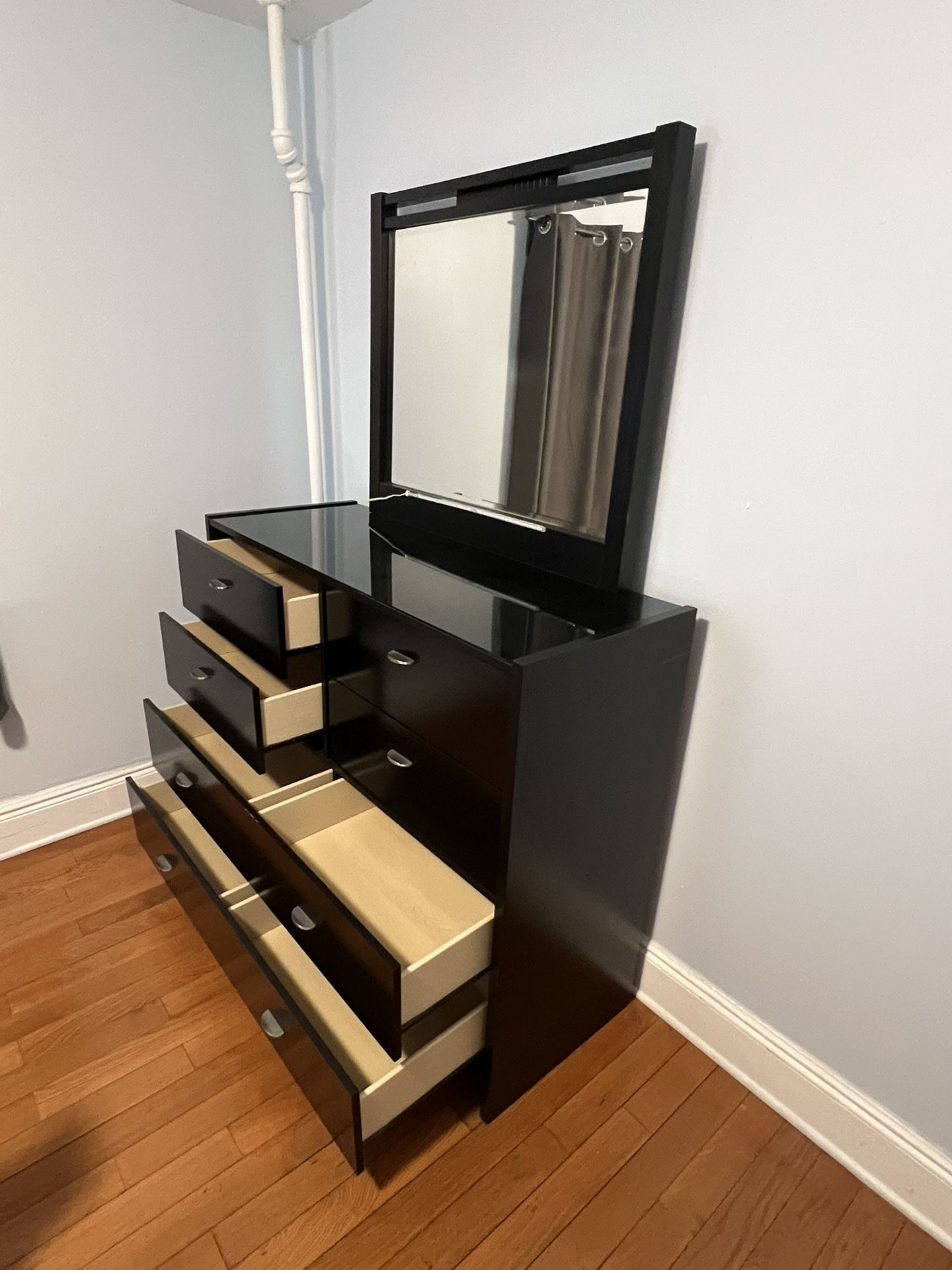 Mirrored Dresser & Chest