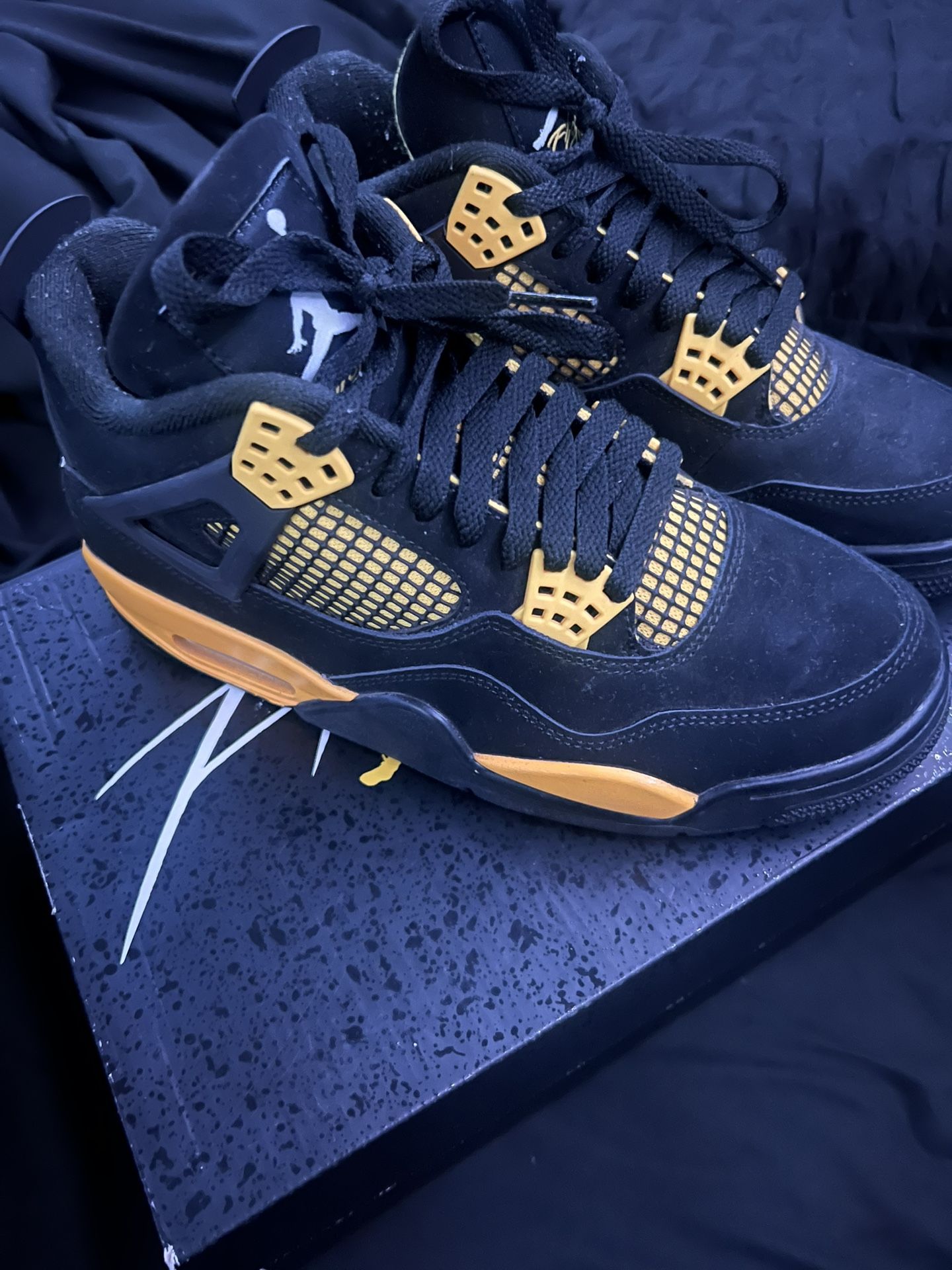 Jordan 4