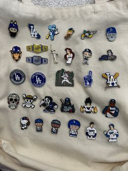 LA DODGER PINS 