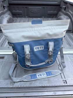 YETI Hopper M30 Soft Cooler