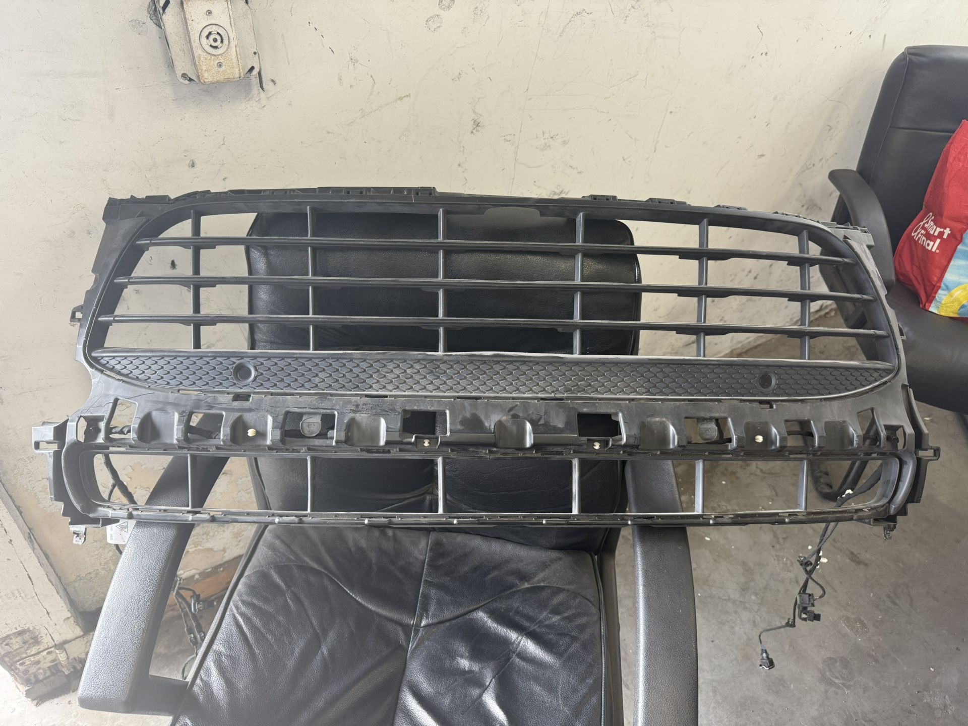 Porsche Macan Grille