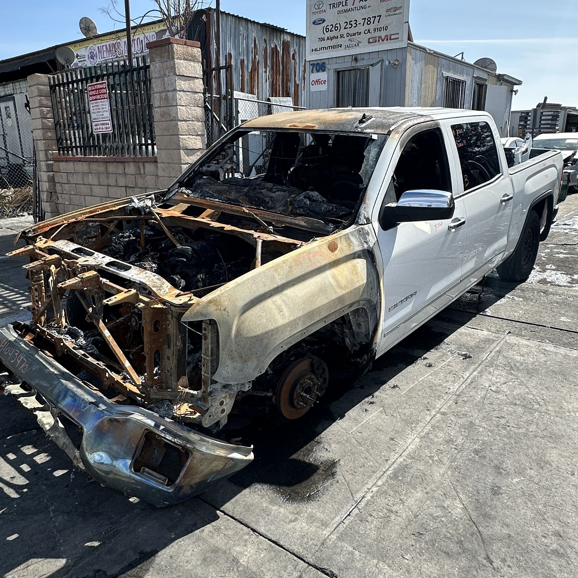 2014 - 2019 GMC Sierra For Parts Only Parting Out