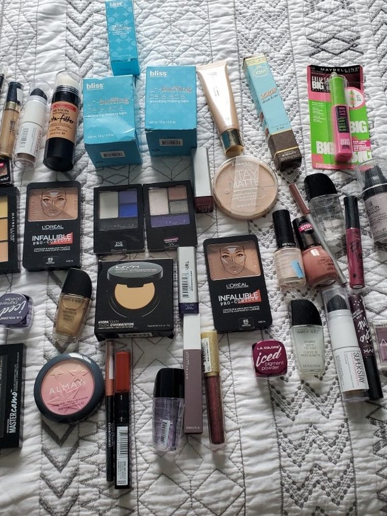 Makeup Bundle