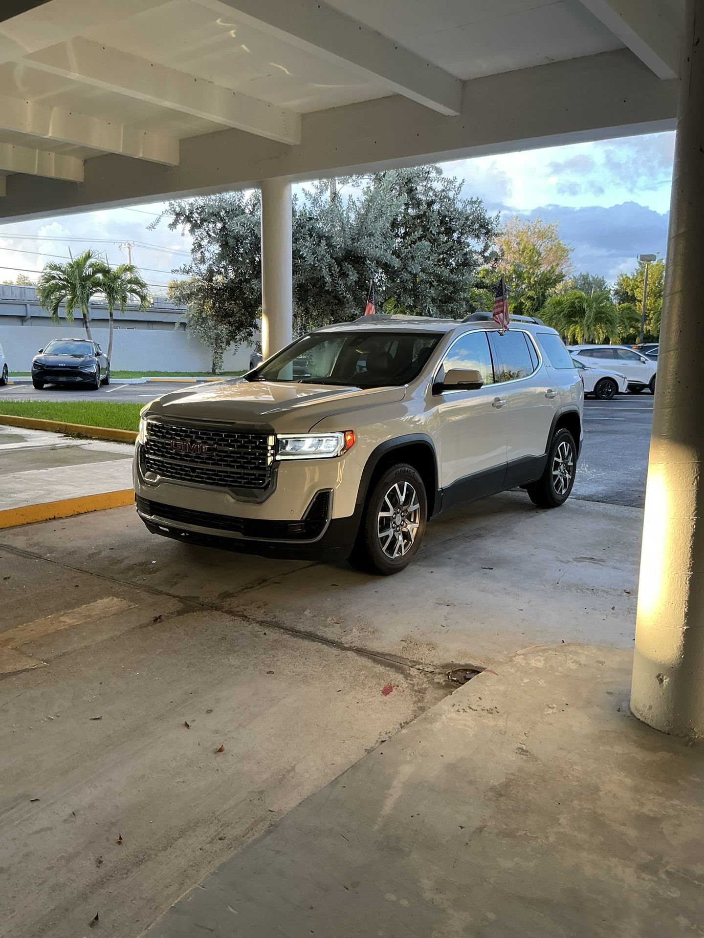 2023 GMC Acadia