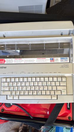 Brother GX-6750 Electronic Typewriter  Vintage Brother GX-6750 electronic