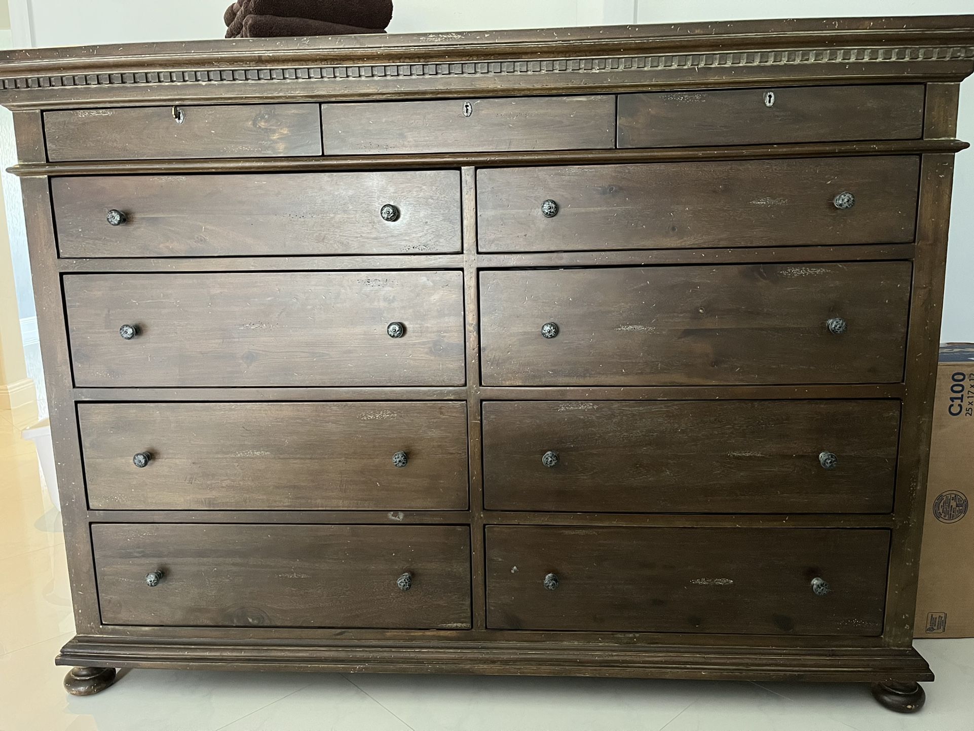 Restoration Hardware St James 11 Drawer Dresser Antique Coffee for