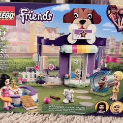 LEGO Friends Doggy Day Care 