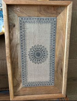 Beautiful wood framing with cloth style in lay