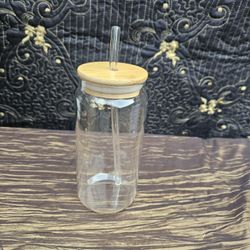 Glass Cup W/Lid & Glass Straw