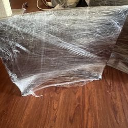 Curved Samsung 27” Monitor 144hz