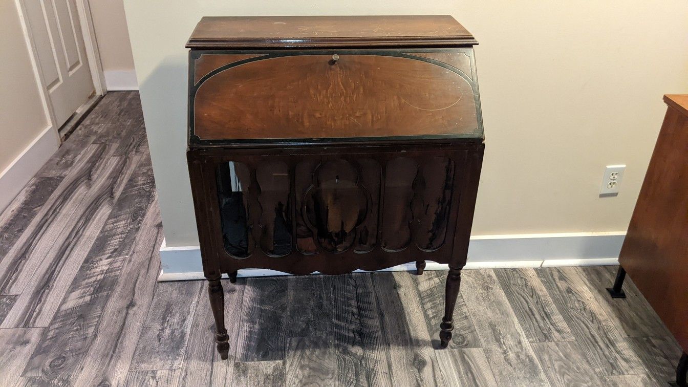 Antique Music Player (Restore Project)