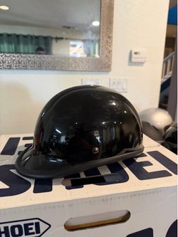 Voss motorcycle helmet $20