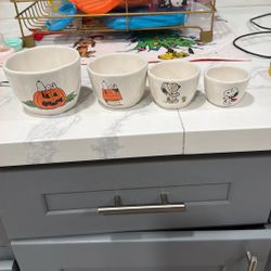 Measuring Cups