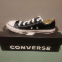 Low Top Converse Youth Size 3