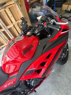 Kawasaki 250 Ninja Clone Sport Motorcycle