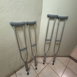 Crutches 
