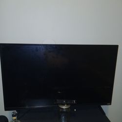 Vizio 34.75inch Smart TV 