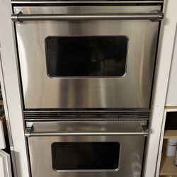 Viking Professional grade Double Oven 