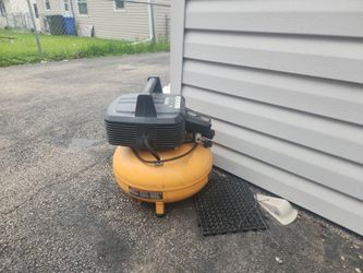 Air compressor