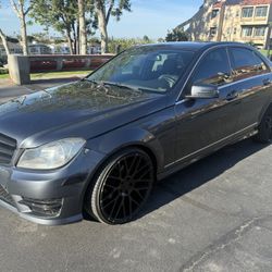 2014 Mercedes-Benz C-Class