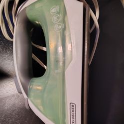 Brand new Black & Decker iron