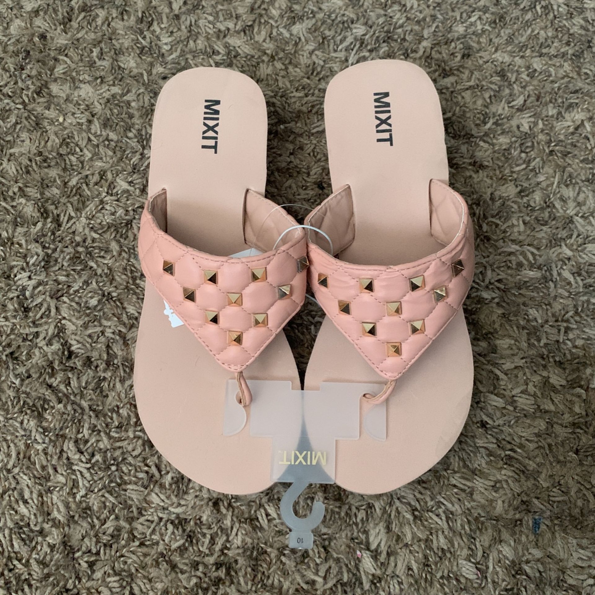 Mix It Short Foam Wedges