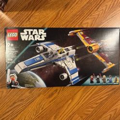 Lego Star Wars New Republican E-Wing vs Shin Hati’s Starfighter
