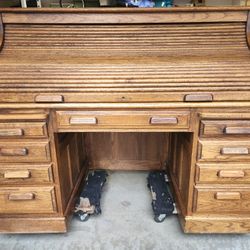 Gorgeous Rolltop Desk 