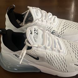 Nike Air 270