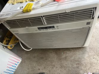 Unbelievable Ac Unit  18000 BTU    Powered 