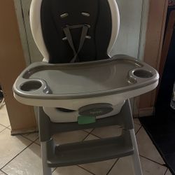 Ingenuity SmartClean Trio Elite 3-in-1 Convertible High Chair