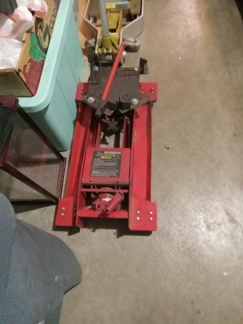 Jack For Transmissions for Sale in Puyallup, WA OfferUp