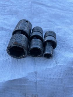 Snap On Tools Metrics 3/8..10..17.. 1/2  Inch..21.$40 Each 