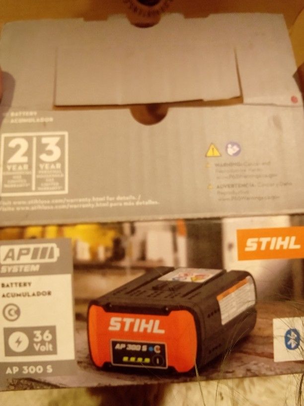 STIHL AP 300 S Battery