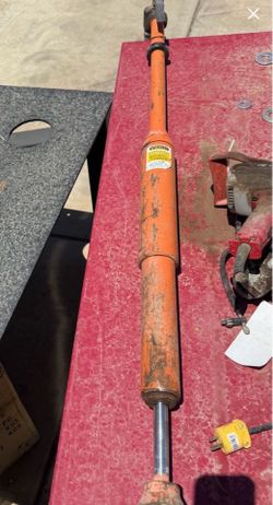 Hydraulic tamp
