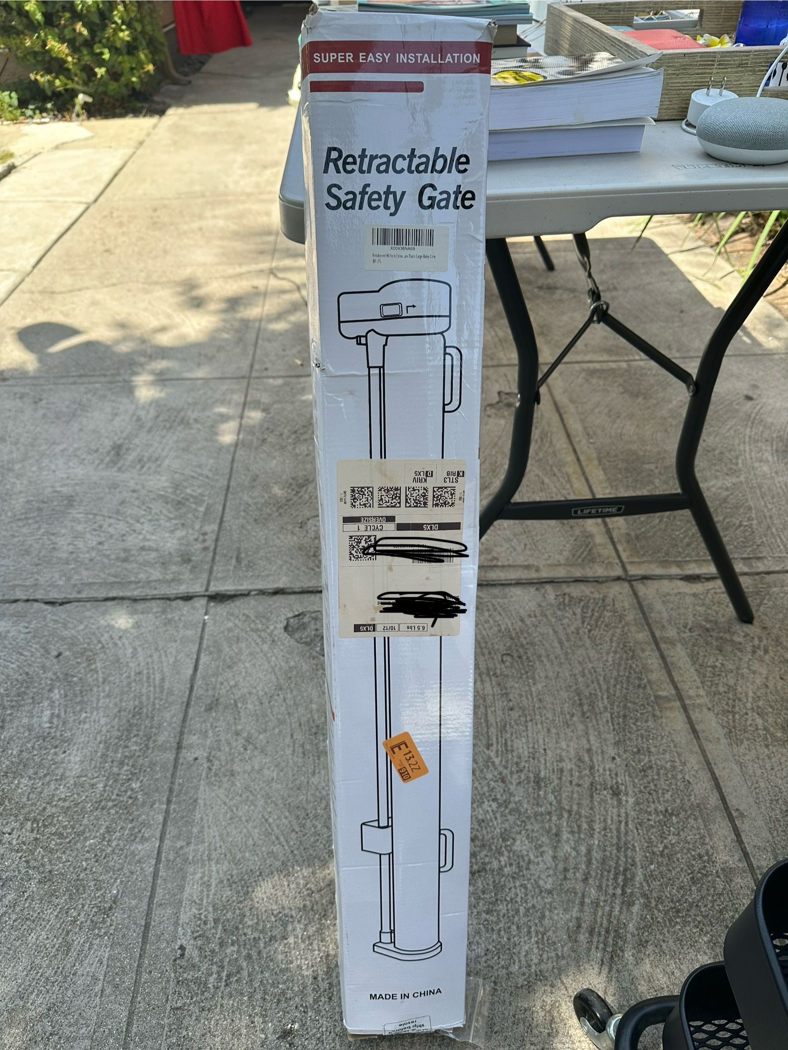 Retractable Safety/baby Gate