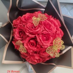 RAMO DE ROSAS ARTIFICIALES, ETERNAS.💝💝💝