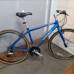 Trek 7.3 FX (Medium 17.5cm)