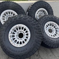 Kmc 445 Impact Beadlocks 17x9 8x165 - 8x170 - 8x180 With Toyo R/T Trail 37x12.50R17 Tires 🔥🔥🔥