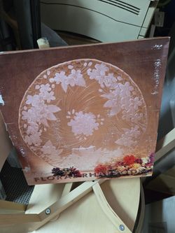 Floral rhapsody crystsl plate